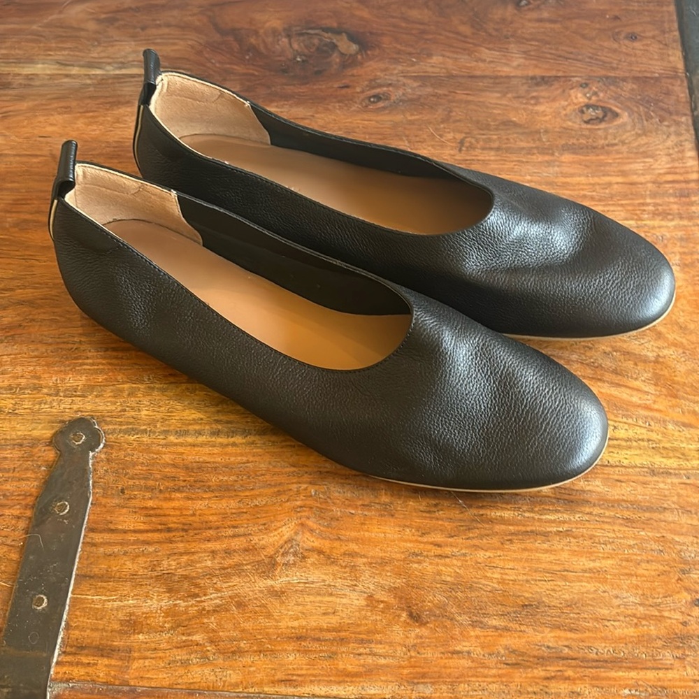 Everlane slippers